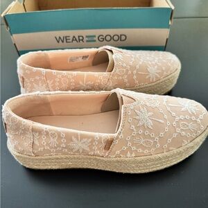 Toms Women's Blush Embroidered Espadrilles